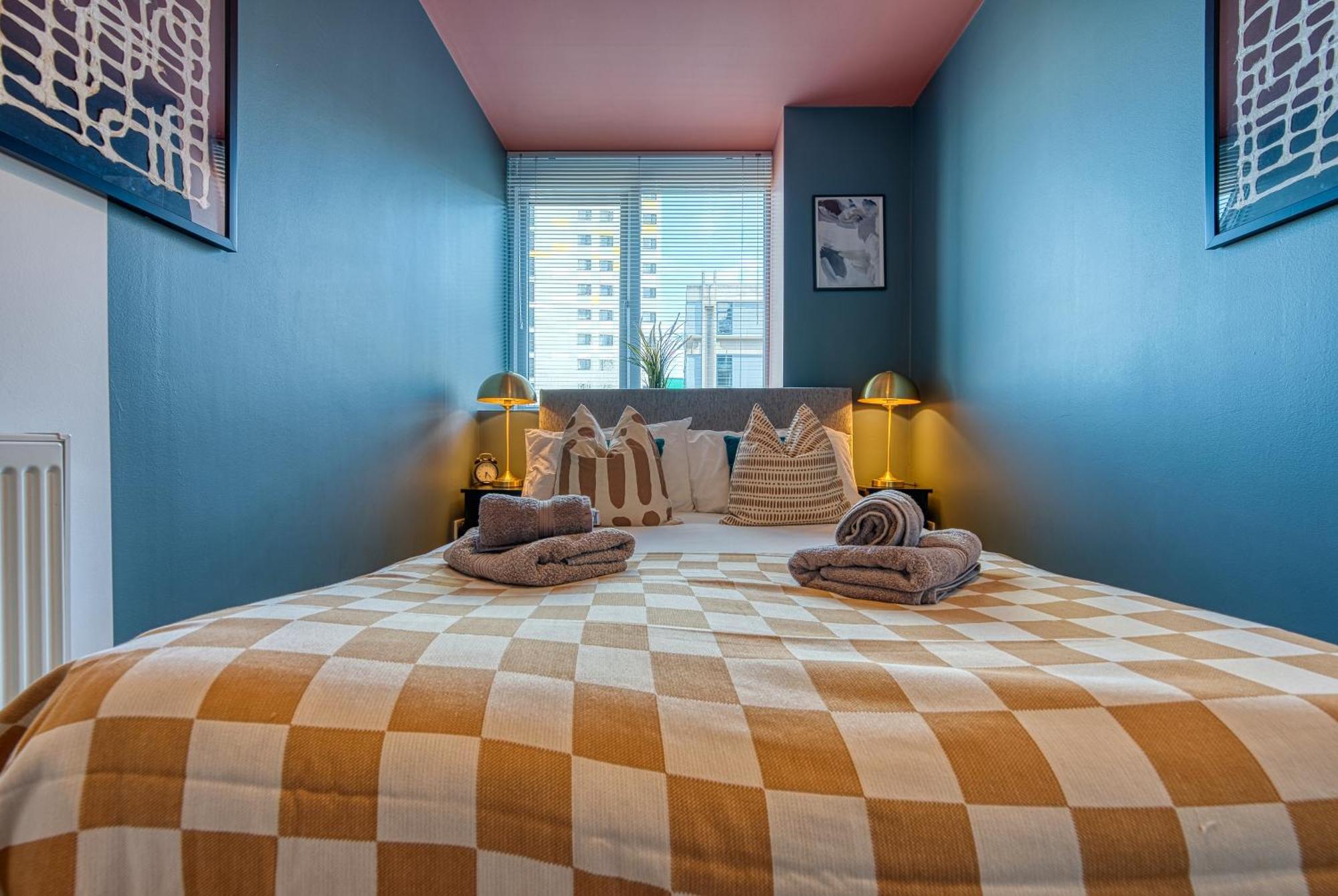 Appartement Easter Special Offer!! Cosy 2-br Stunning Apartment, Spacious, Sleeps 6, With Onsite Parking - Near Gunwharf Quays & - By Blue Puffin