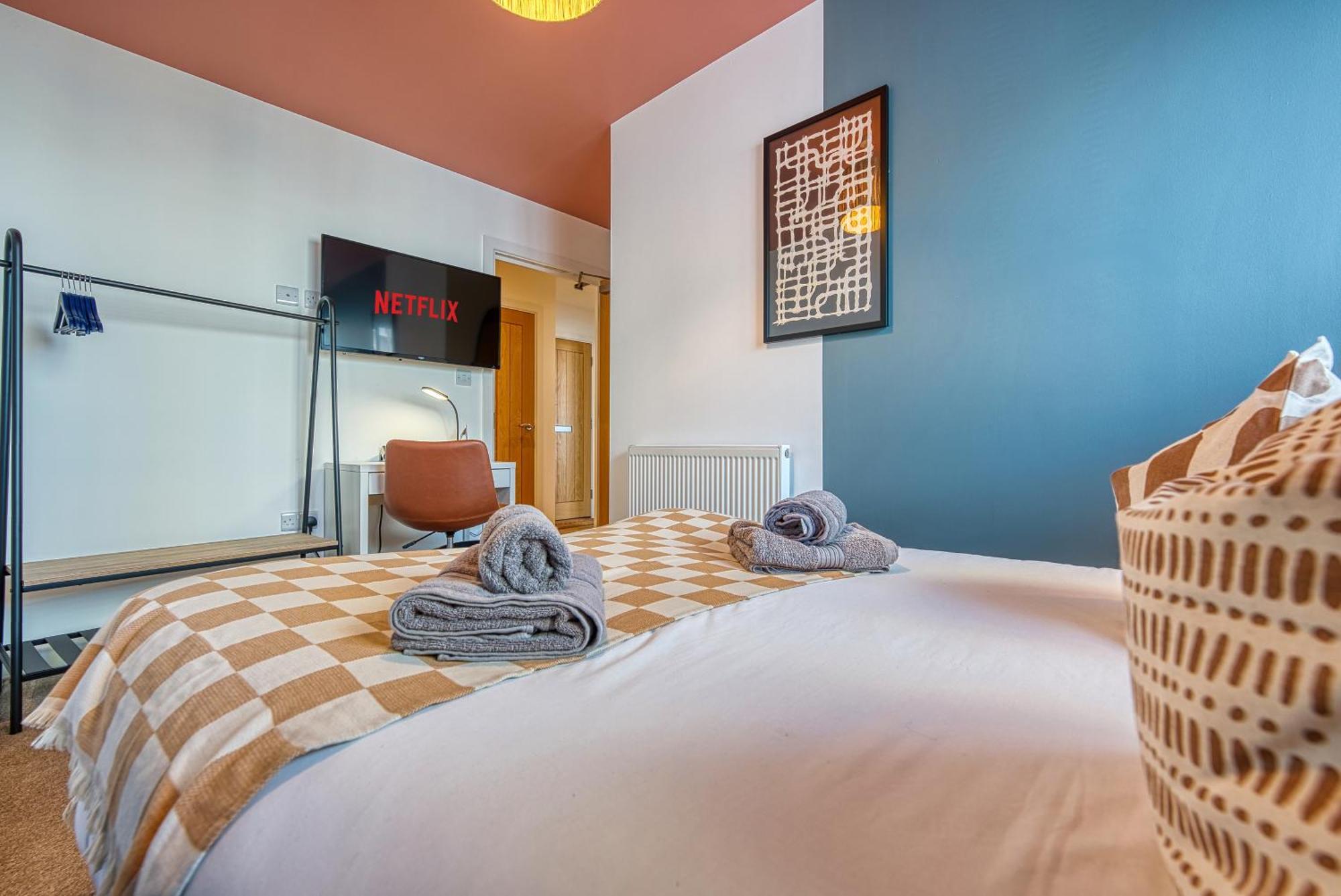 Appartement Easter Special Offer!! Cosy 2-br Stunning Apartment, Spacious, Sleeps 6, With Onsite Parking - Near Gunwharf Quays & - By Blue Puffin